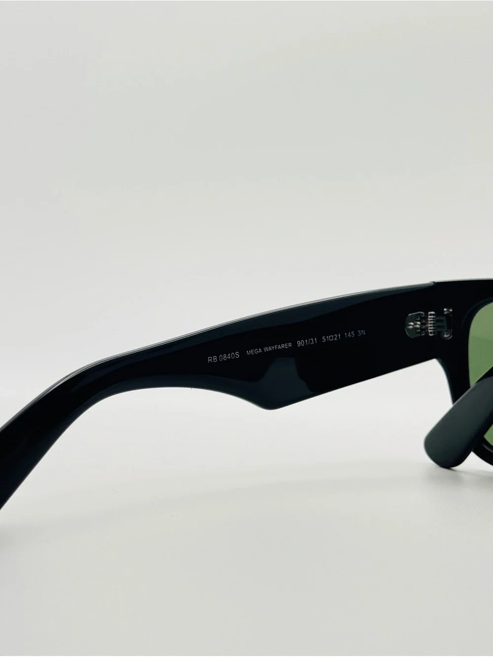 Ray-Ban RB0840S